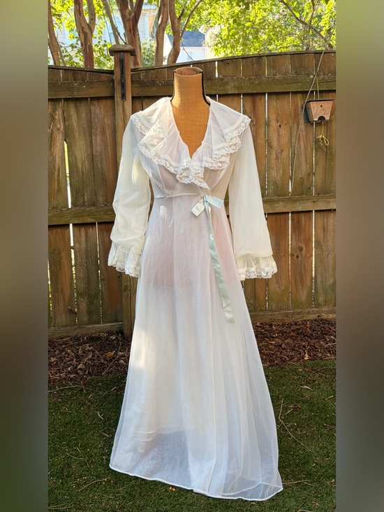 Shadowline Other - Vintage Shadowline White Sheer Nylon Peignoir Robe 1980s